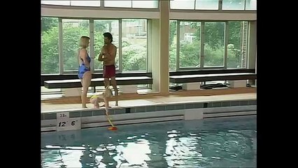 Mr. Bean - Naked Swimming