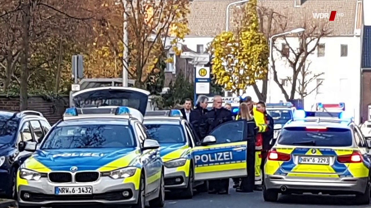 Aktuelle Stunde (13.11.2016) - 10 Polizisten bei Schlägerei in Düren verletzt
