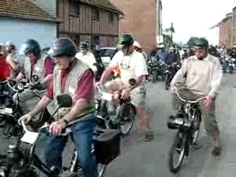 SOLEX RANDONNEE CHIMAY DEPART