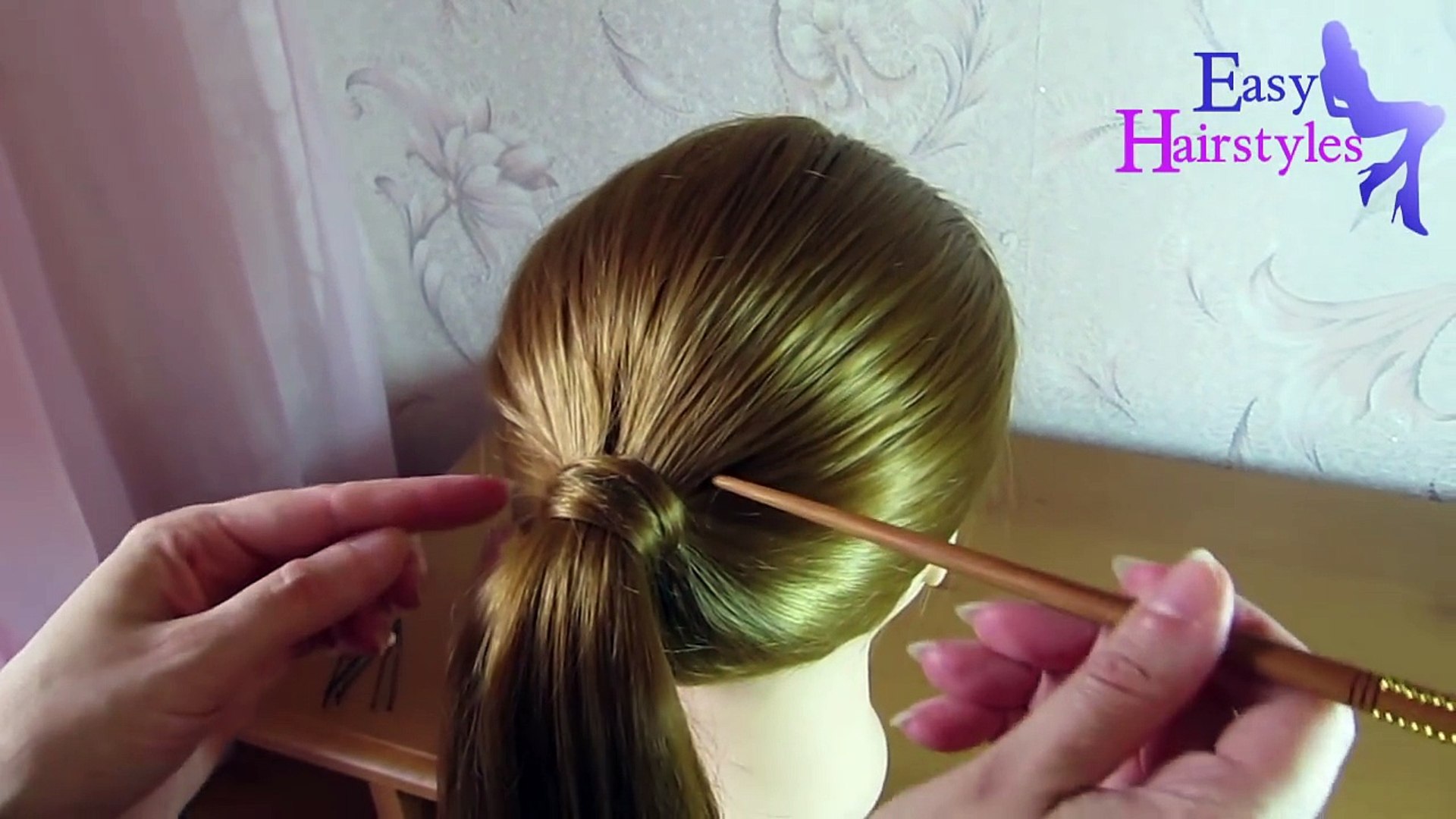 Very easy hairstyle with stick - video Dailymotion