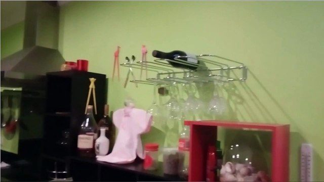 Video: Rumah bergoyang, barang jatuh bertaburan ketika gempa