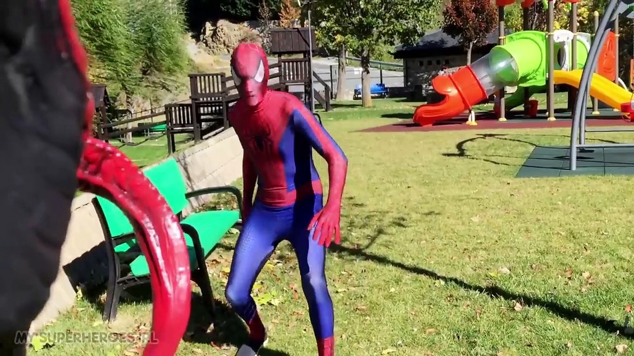 Venom Epic Battle vs Spiderman in Real Life - Superhero Short Movie