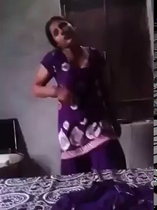 Shadi ki pehli rat Larki apne shohar k samne kis halat ma hai