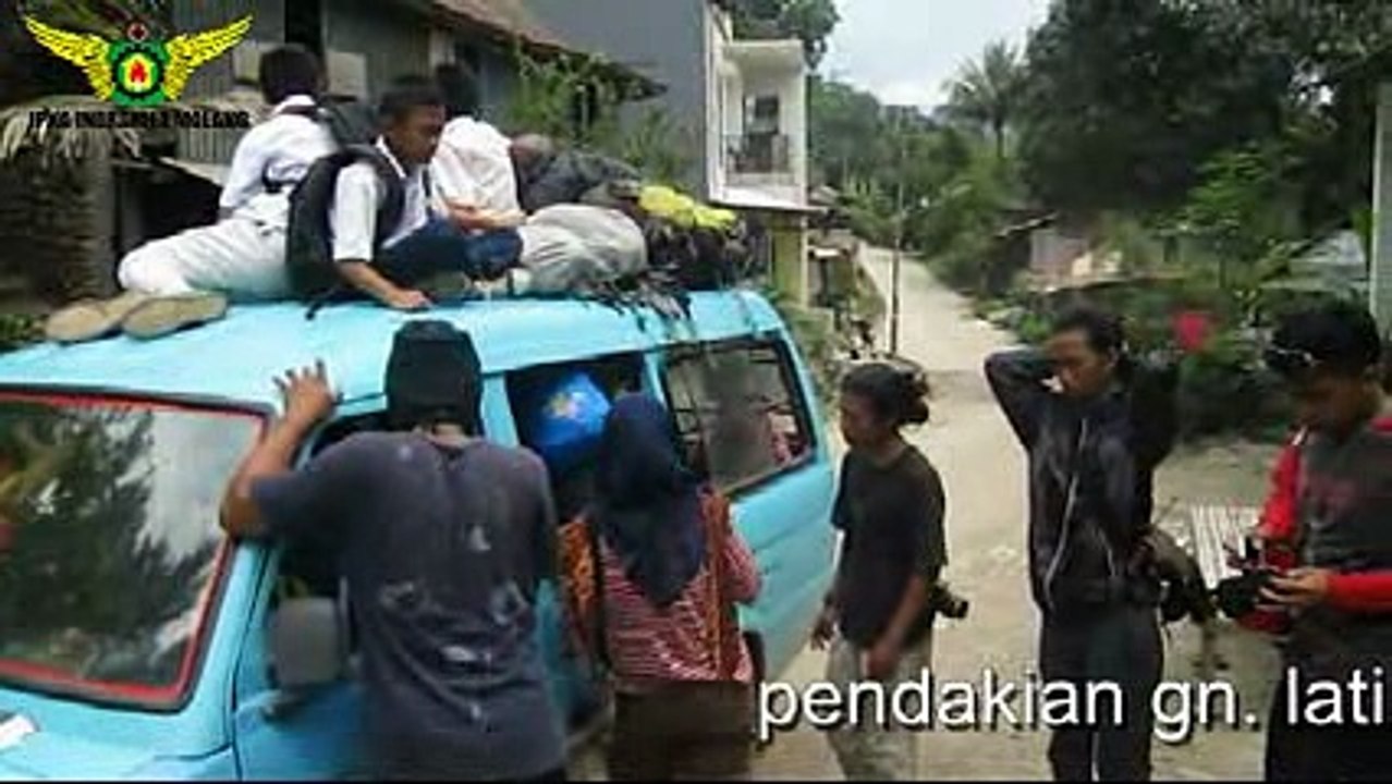 explore sulawesi