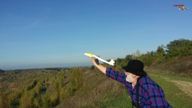 Aéromodélisme Planeur Mini Solius de Multiplex (J.R)