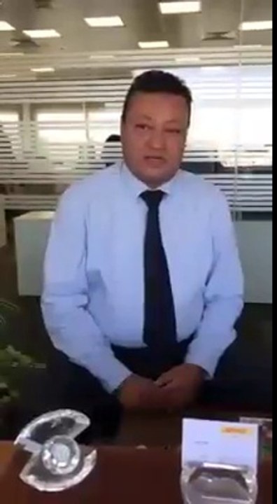 شاب مصري يُقلد زعماء مصر "محمد حسني مبارك، و عبدالفتاح السيسي، و أنور السادات" .