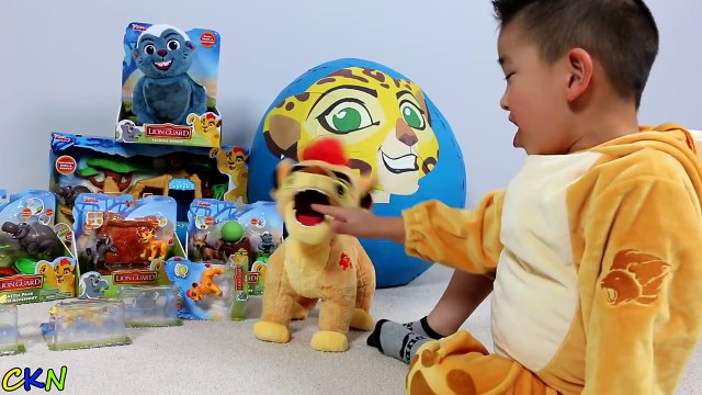 Disney The Lion Guard Super Giant Toys Surprise Egg Opening Toys Unboxing Fun With Kion Ckn Toys-3k7eVX8c1M8