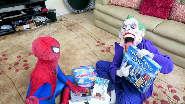 Frozen Elsa Loses Her Dress Frozen Elsa vs Joker Girl vs Spiderman vs Joker Fun Superheroes