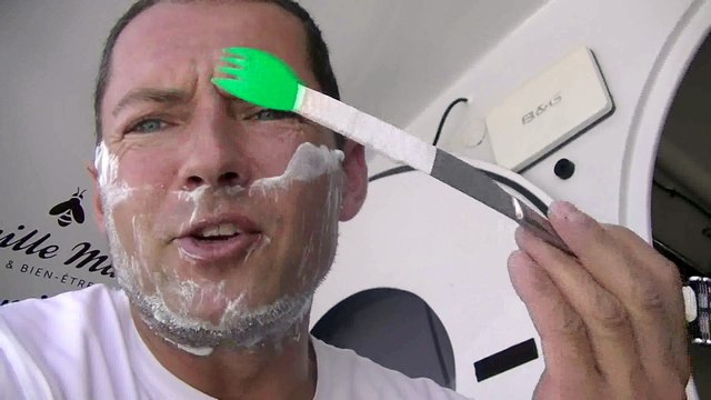 J9 : L'invention miracle de Romain Attanasio / Vendée Globe