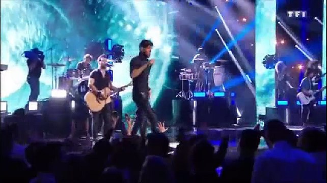 Enrique Iglesias performs “Tired of Being Sorry” at 2016 NRJ Music Awards in France