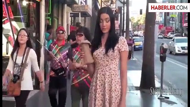 Sarhoş Taklidi Yapan Kızın Başına Gelmeyen Kalmadı