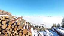Hautes-Alpes : Survol de la mer de nuages au col de Gleize