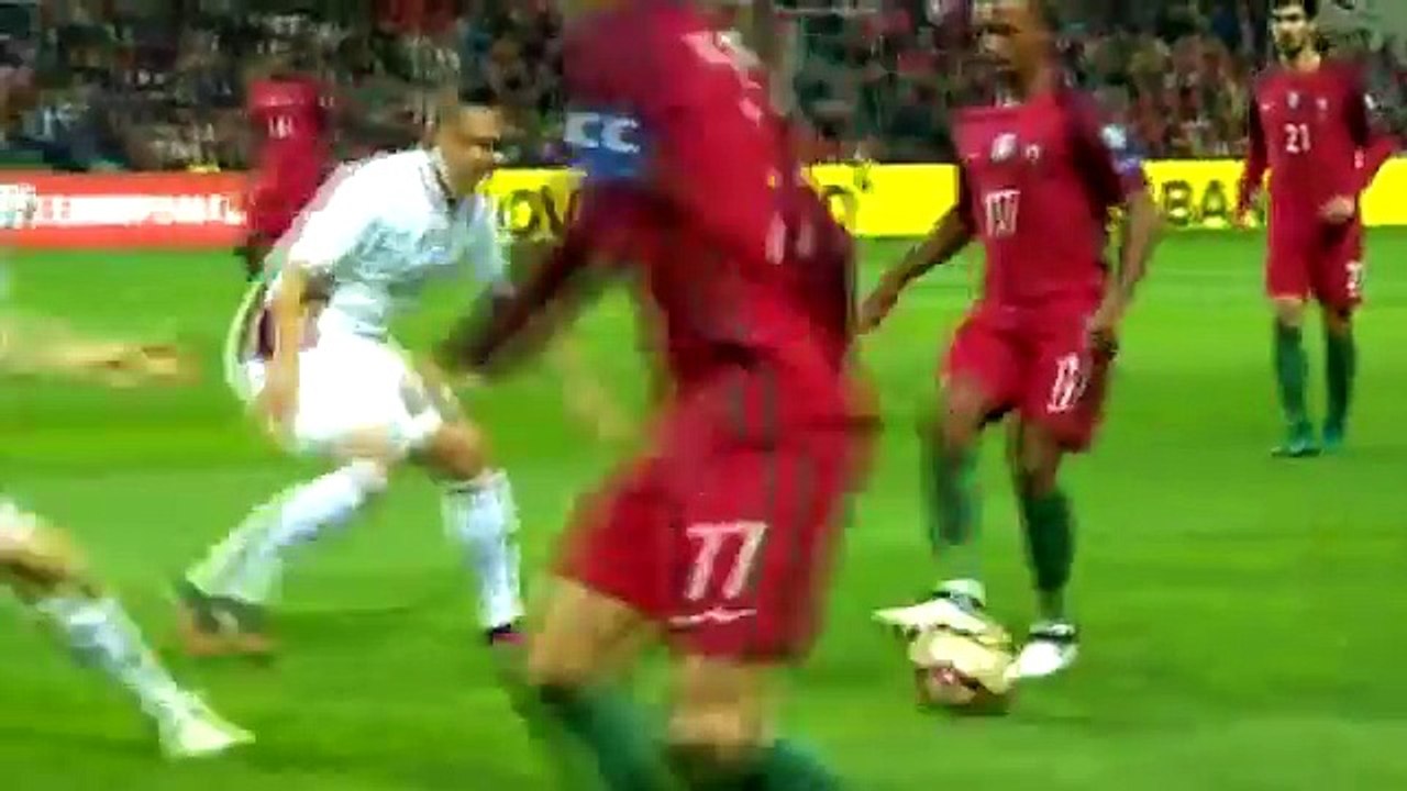 Cristiano_Ronaldo_vs_Latvia_720p_(14_11_2016)football