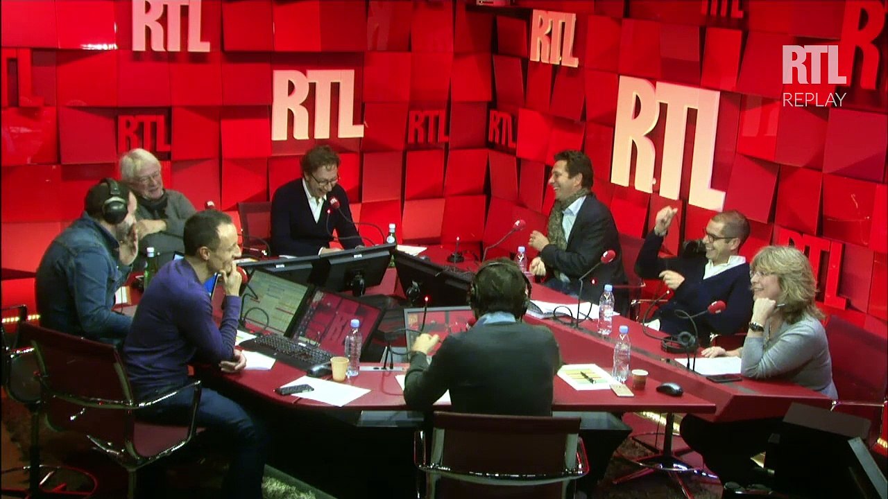 Régis Mailhot : pour son anniversaire, "Stéphane Bern a le moral dans les bas de contention"
