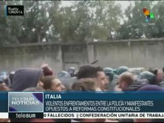Chocan en Italia detractores de reformas constitucionales y policías