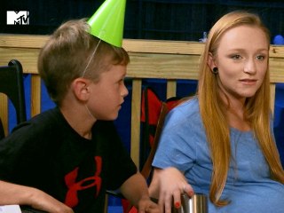 🎉 Célébrons le 1er Anniversaire de Jayde en Famille !