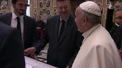 Papa recebe a seleção alemã de futebol