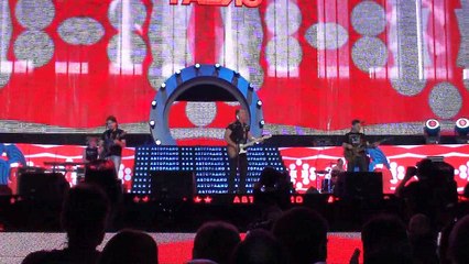 Максим Леонидов - Привет ("Дискотека 80-х" Авторадио 2011, Москва)