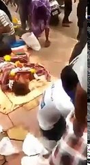 A Beggar Got Heart Attack After Modi banned on 500 and 1000 Currency Note