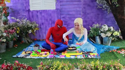 PREGNANT FROZEN ELSA vs SPIDERMAN PRANK - NOT SPIDERBABY - SuperHero Fun in Real Life
