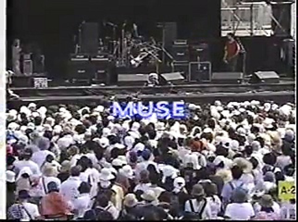 Muse - Falling Down, Fujikyu Summer Sonic Festival, 08/05/2000