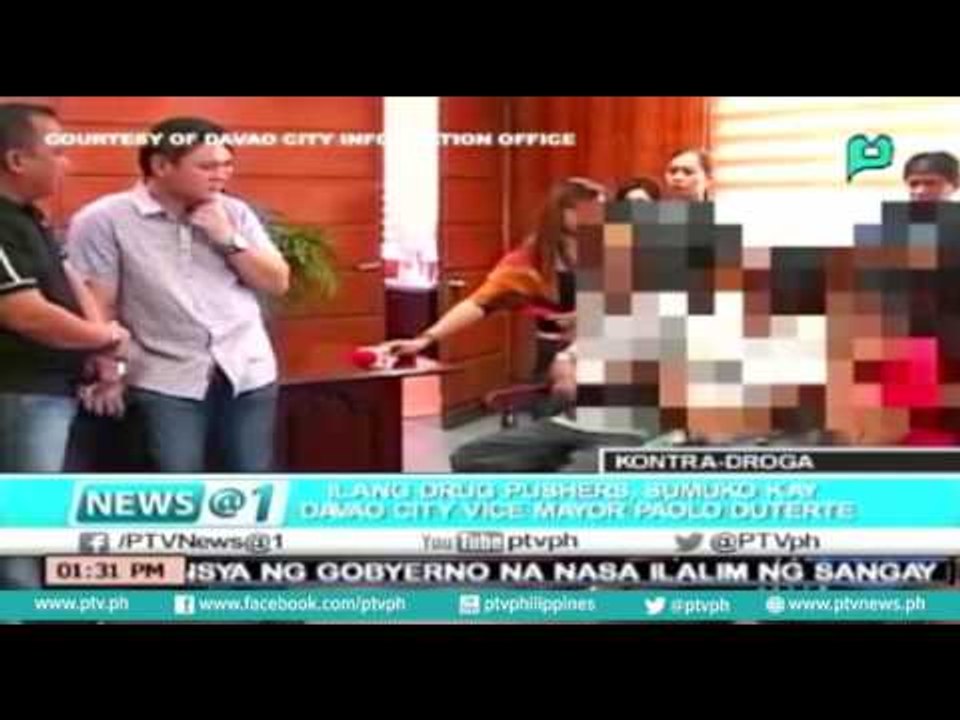 [News@1] Ilang drug pushers, sumuko kay Davao C...