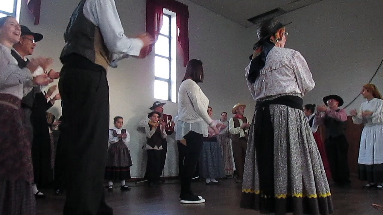 A.R.Parada - Convivio dos Sócios & Amigos da Associação - Rancho Folclórico Flores da Beira de Travanca S. Tomé Part V