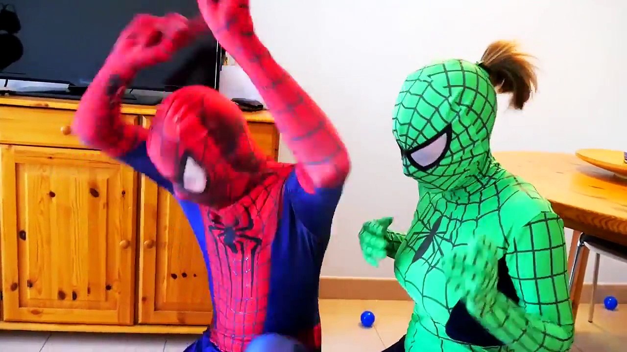 Spiderman & Frozen Elsa Rainbow Colored! Fun Superhero Movie in Real Life Multi Colors Hair Powers