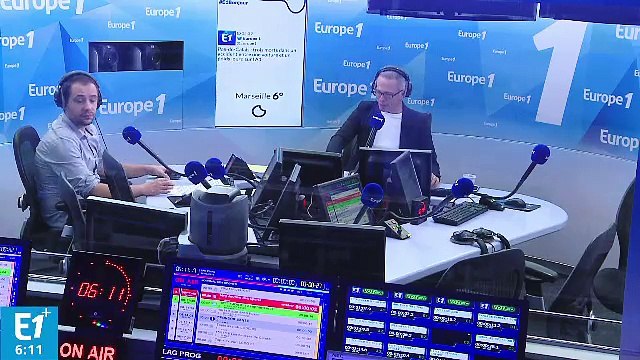 Le journal des sports - Le stade Bollaert-Delelis de Lens prêt pour accueillir les Bleus ce soir