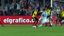 Lionel Messi Amazing Freekick Goal - Argentina vs Colombia 1-0 15-11-2016 (HD)