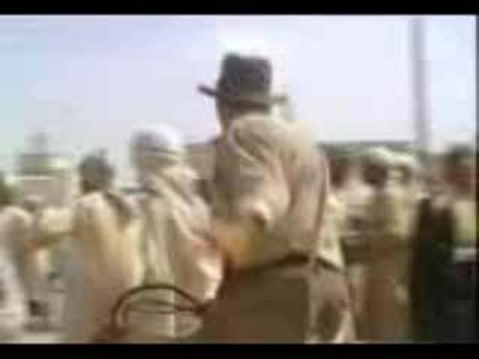 Indiana Jones : combat rapide...