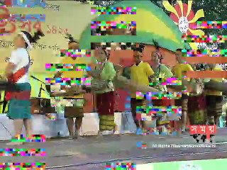 চারুকলার বকুল তলায় চলছে নবান্ন উৎসব