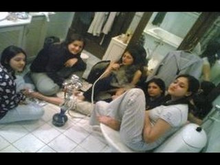 Pakistani College Girls  Smoke Hookah  Latest funny pranks video