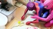 SPIDERMAN & Pink Spidergirl vs Giant Toilet SNAKE w/ Aliens, Zombie, Princess Anna Frozen Elsa