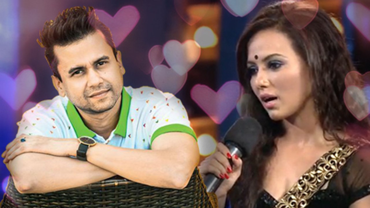 EXCLUSIVE : Sana Khan FLIRTS With Vishal Pandya