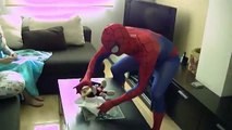 Elsa Frozen y Spiderman Libre Soy Super heroes Vida Real Life Pranks Nuevo canal