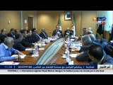 وزير التجارة بختي بلعايب يجتمع مع محافظ بنك الجزائر والمصدرين