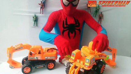 Spiderman! Siêu Nhân Người Nhện - Mở Đồ chơi Cẩu Máy xúc ! Superhero Fun :)