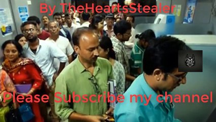 Women is Protesting Against Modi Over Changing Currency Note in India