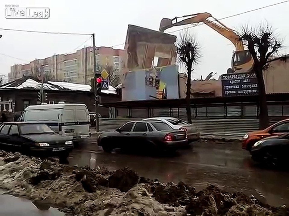 Building Demolition Goes Wrong