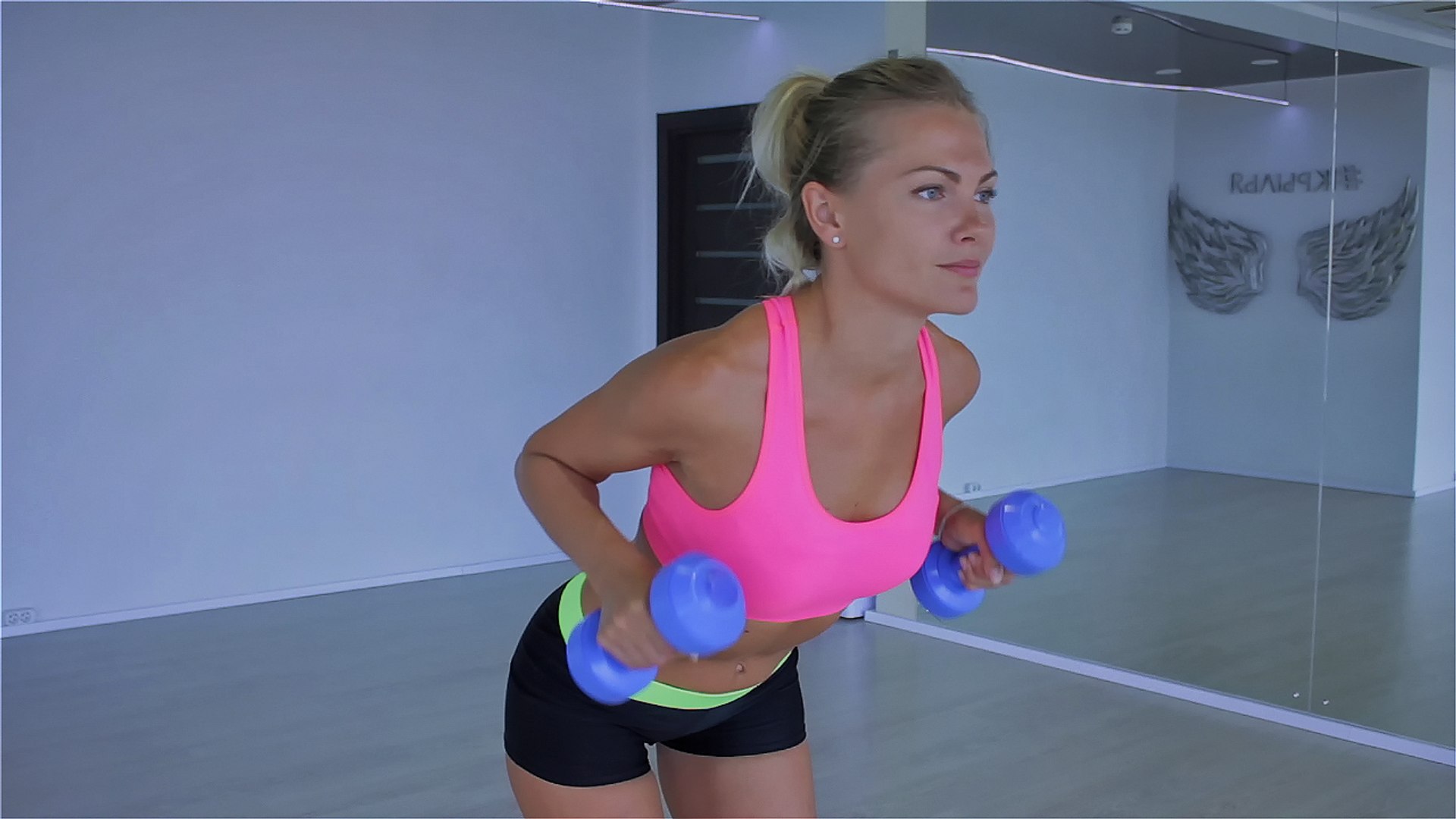 ⁣Комплекс упражнений для укрепления мышц рук. Fitness Girl