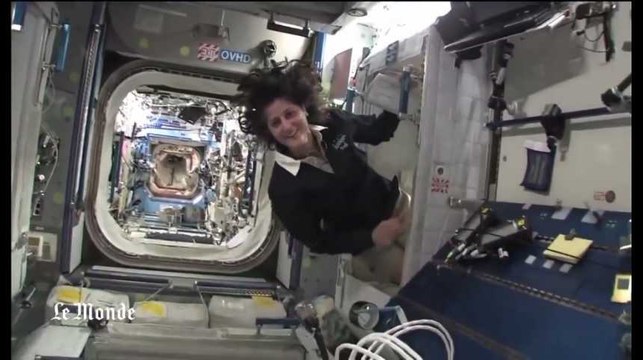 Laboratoires, toilettes, chambres à coucher... visite guidée de l'ISS