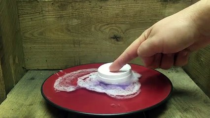 karton bardak asitonda ne hale gelıyor izleyin