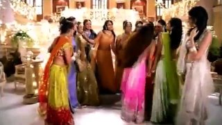 Pushto New Hot Girls Dancing Video With Nice Song