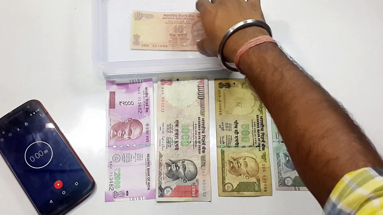 New Rs.2000 Vs Old Rs.500 & Rs.1000 Note Water Test. Nano Chip Damage, Color Loss, Crushing