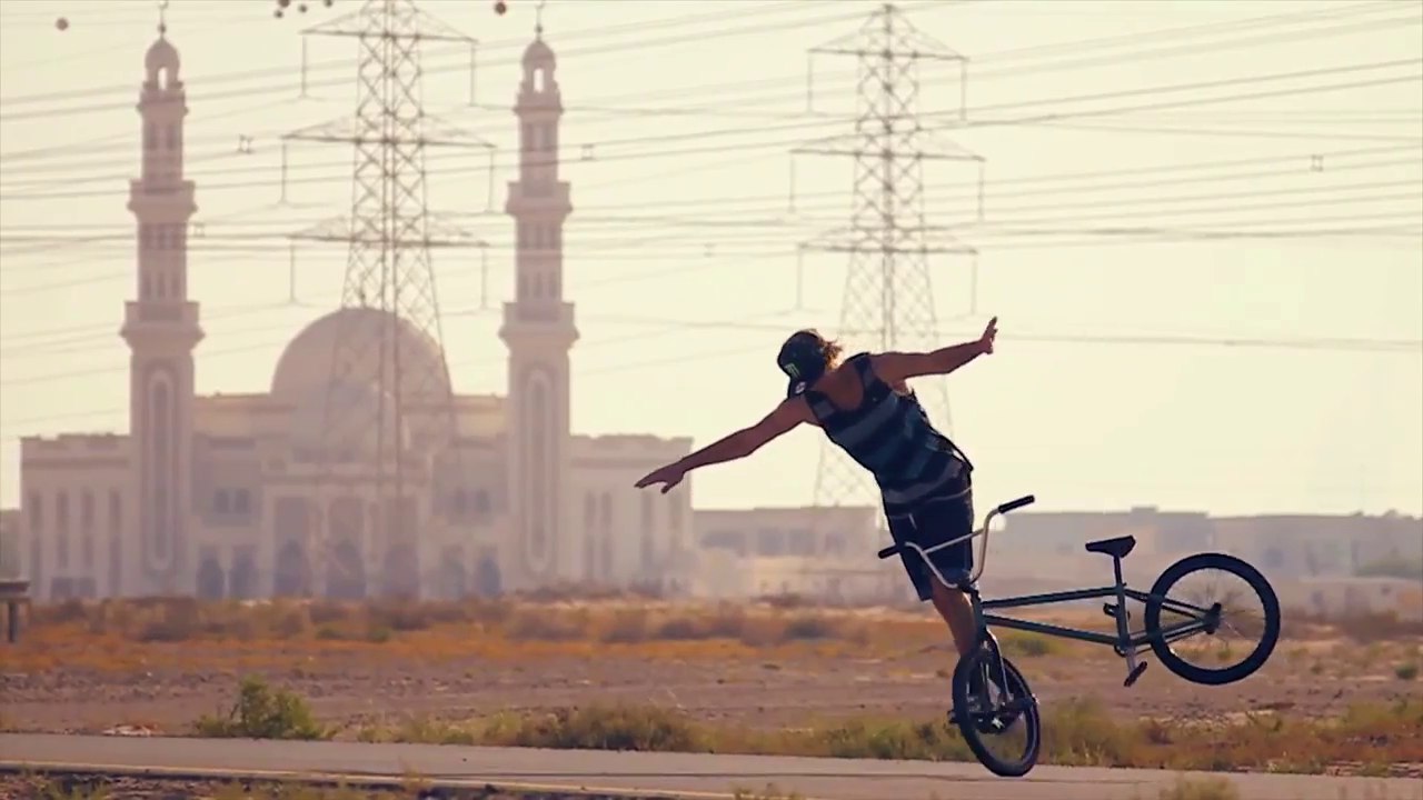 Adam Kun - Dubai or Die