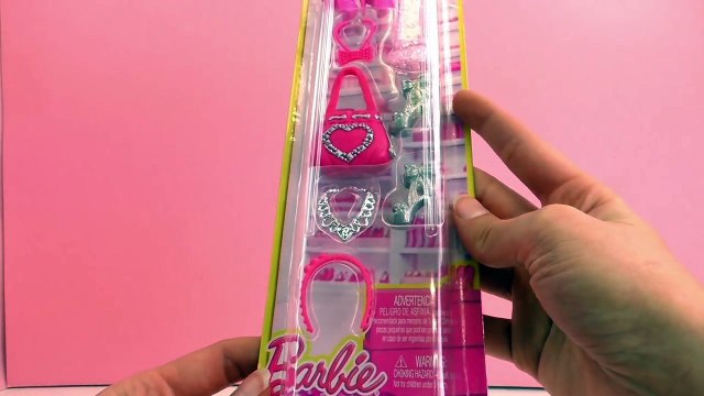 Accessoires Barbie Collection du gigantesque œuf surprise de Barbie – deuxième partie de la démo