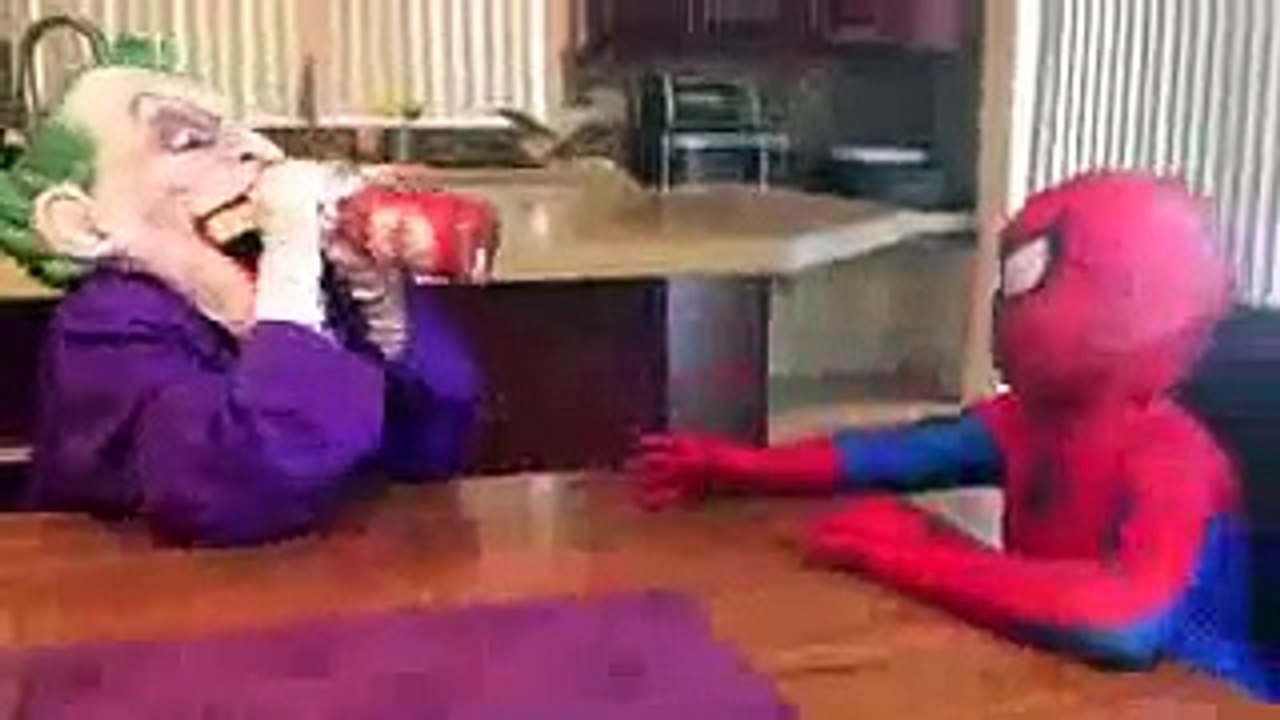 Is Frozen Elsa Kissing Prince Charming Spiderman vs Joker vs Frozen Elsa Disney Princess