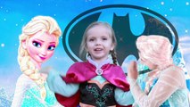 Superheroes Finger Family Song w/ Frozen Elsa and Anna vs Spiderman and SpiderGirl Funny Superheroes