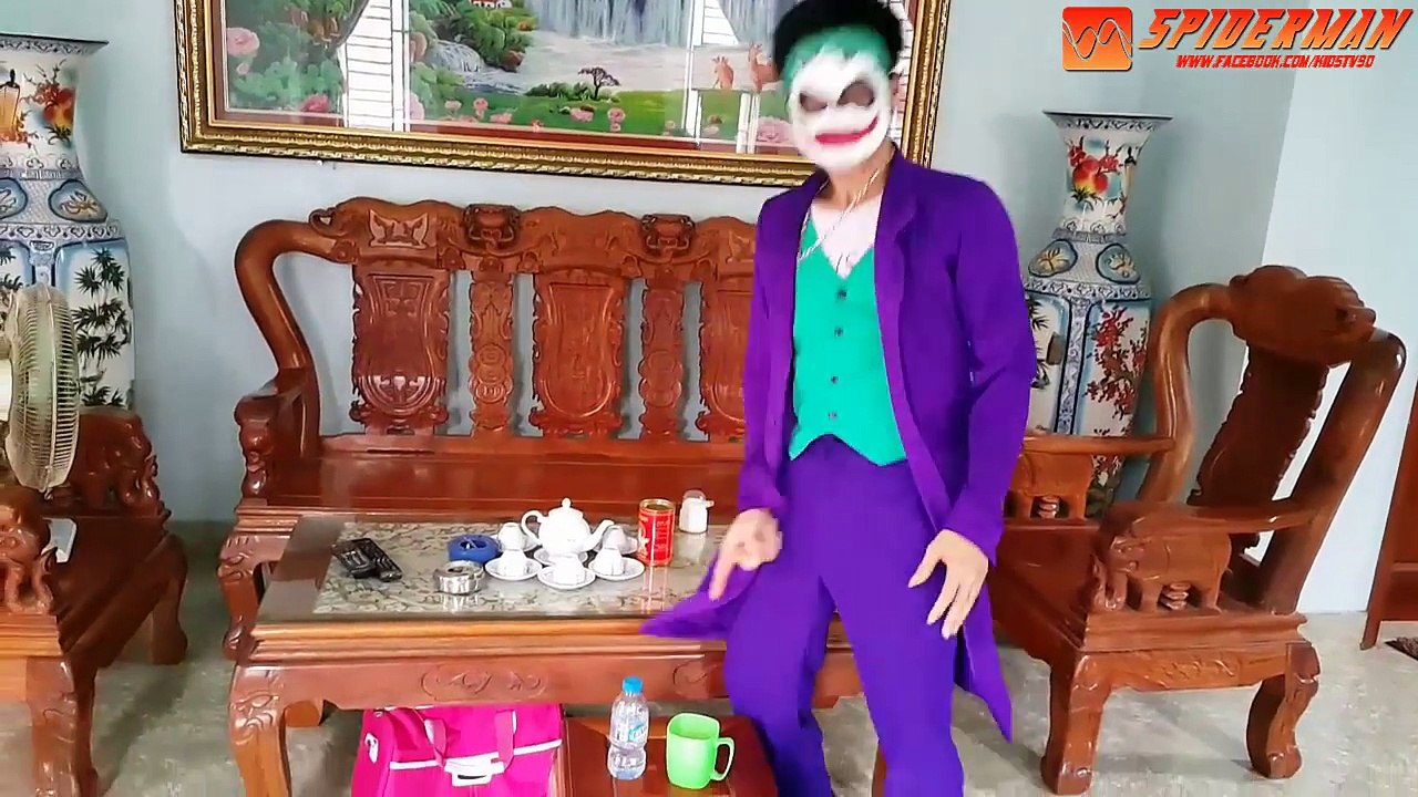 frozen elsa vs spiderman vs joker - PRINCESS ELSA KIDNAPPED - Fun Superheroes in Real Life
